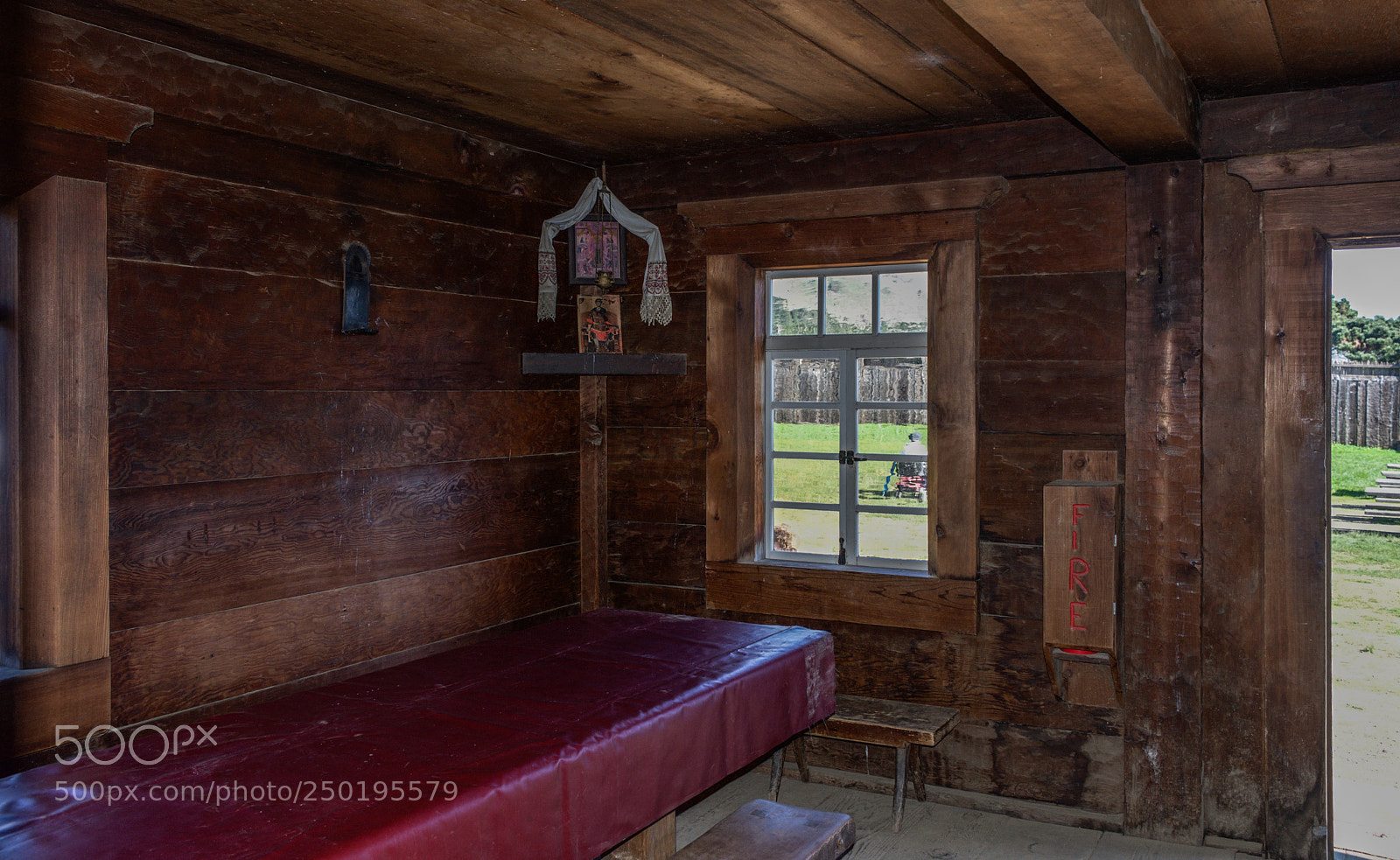Nikon D7200 sample photo. Fort ross storage housing photography