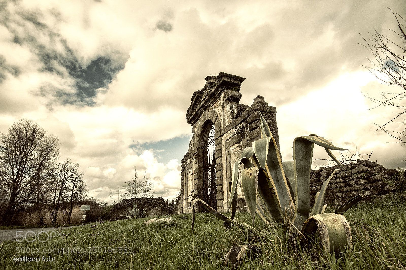 Canon EOS 70D sample photo. Entrance portal via romana photography