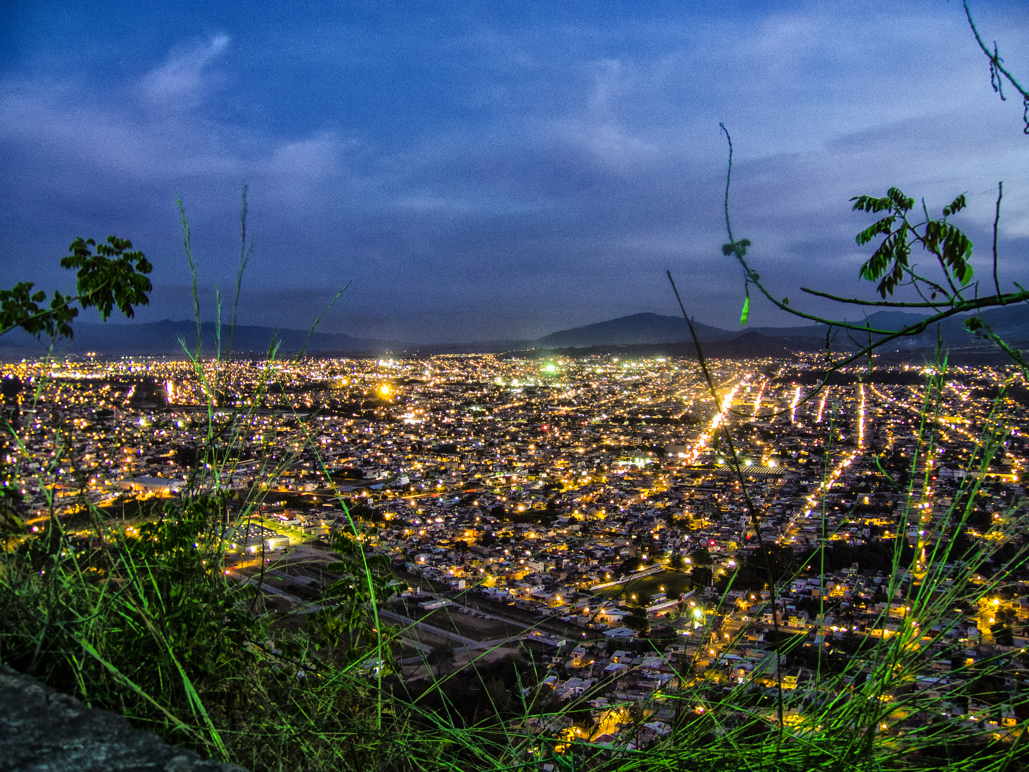 Kodak EasyShare Z990 (EasyShare Max) sample photo. Tepic nocturno vista al sur photography