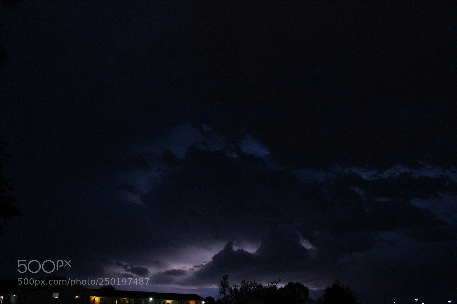 Canon EOS 1200D (EOS Rebel T5 / EOS Kiss X70 / EOS Hi) sample photo. Lightning photography