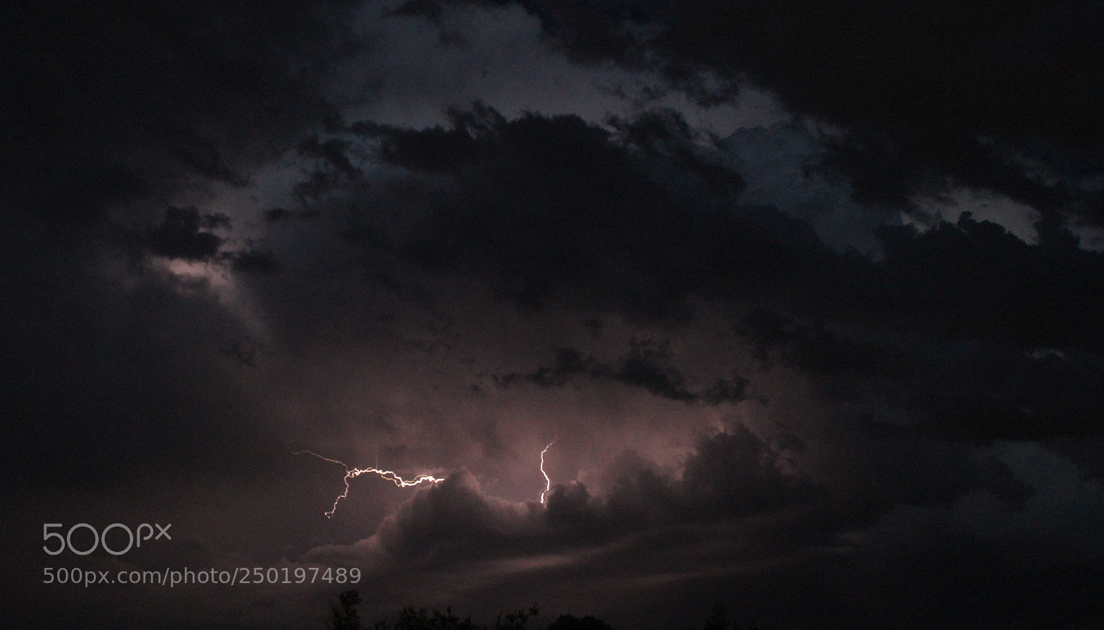 Canon EOS 1200D (EOS Rebel T5 / EOS Kiss X70 / EOS Hi) sample photo. Lightning photography