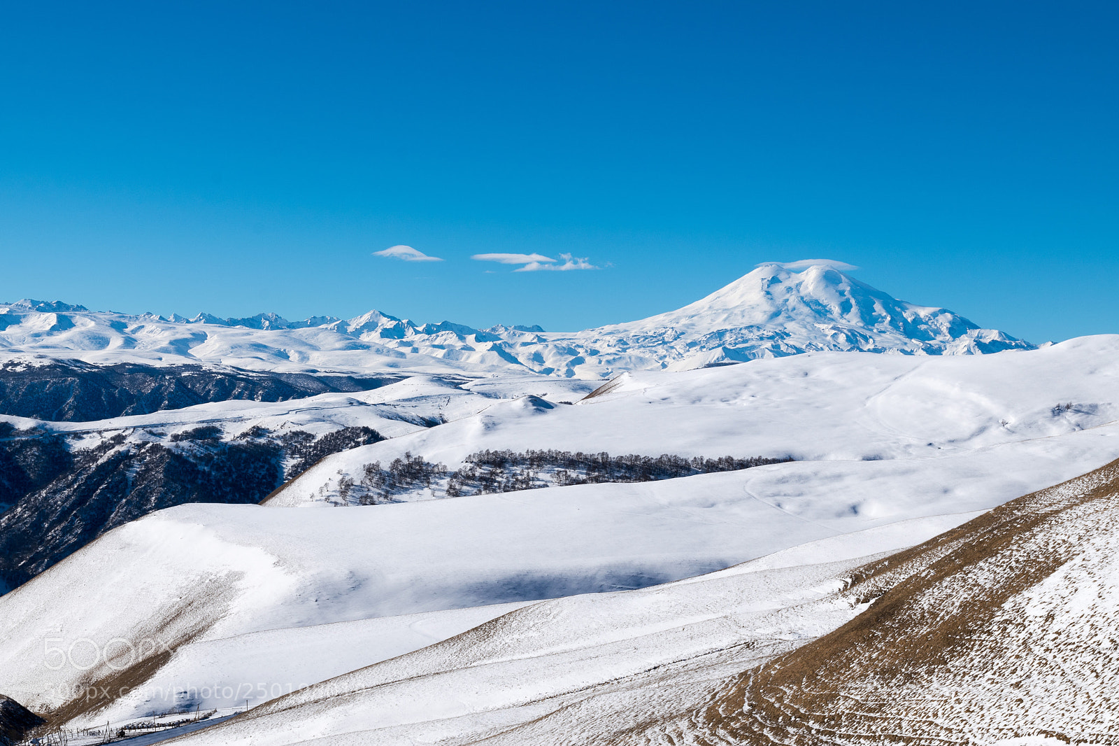 Nikon D5600 sample photo. The handsome elbrus photography