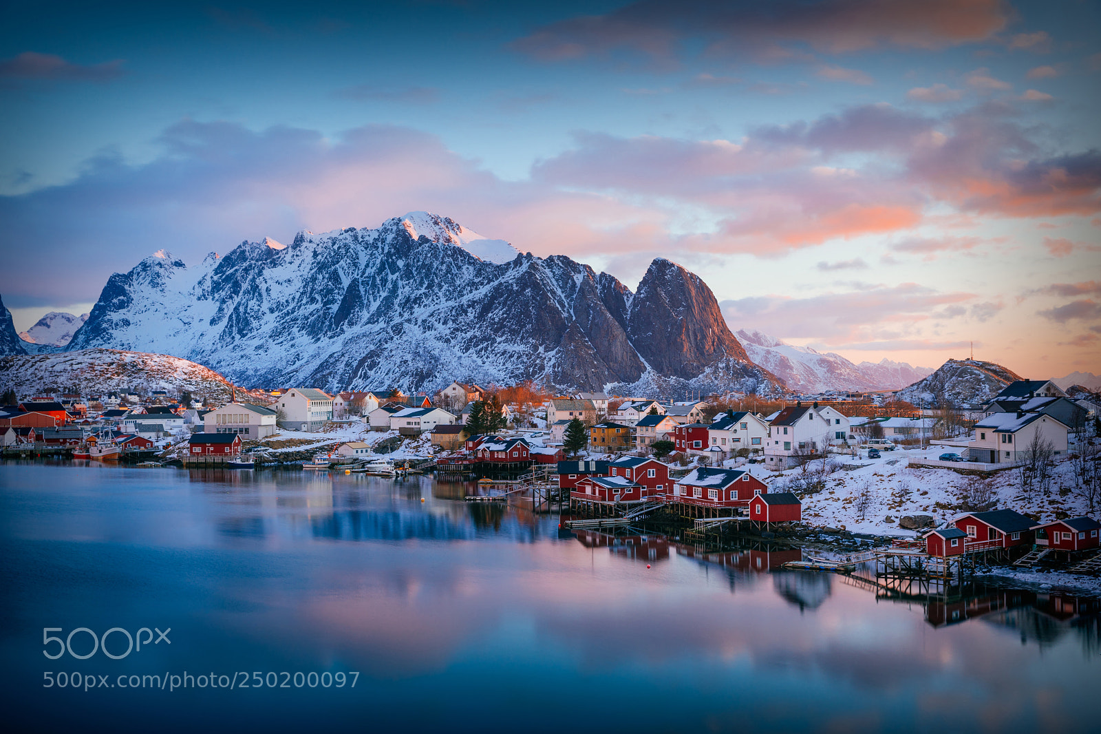 Canon EOS 5D Mark IV sample photo. Winter sunrise in reine photography