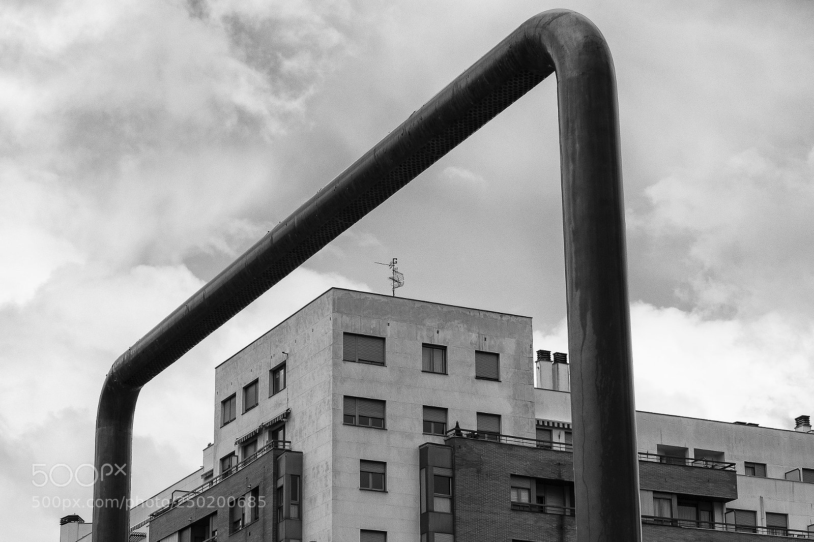 Olympus OM-D E-M10 II sample photo. Iron window photography
