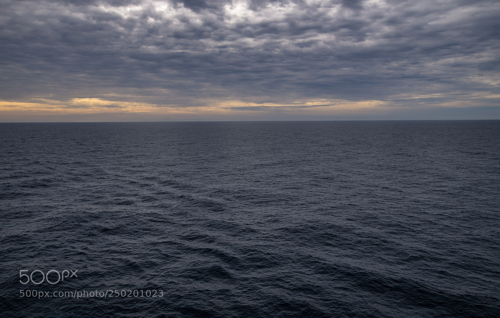 Sony SLT-A58 sample photo. Endless sea photography