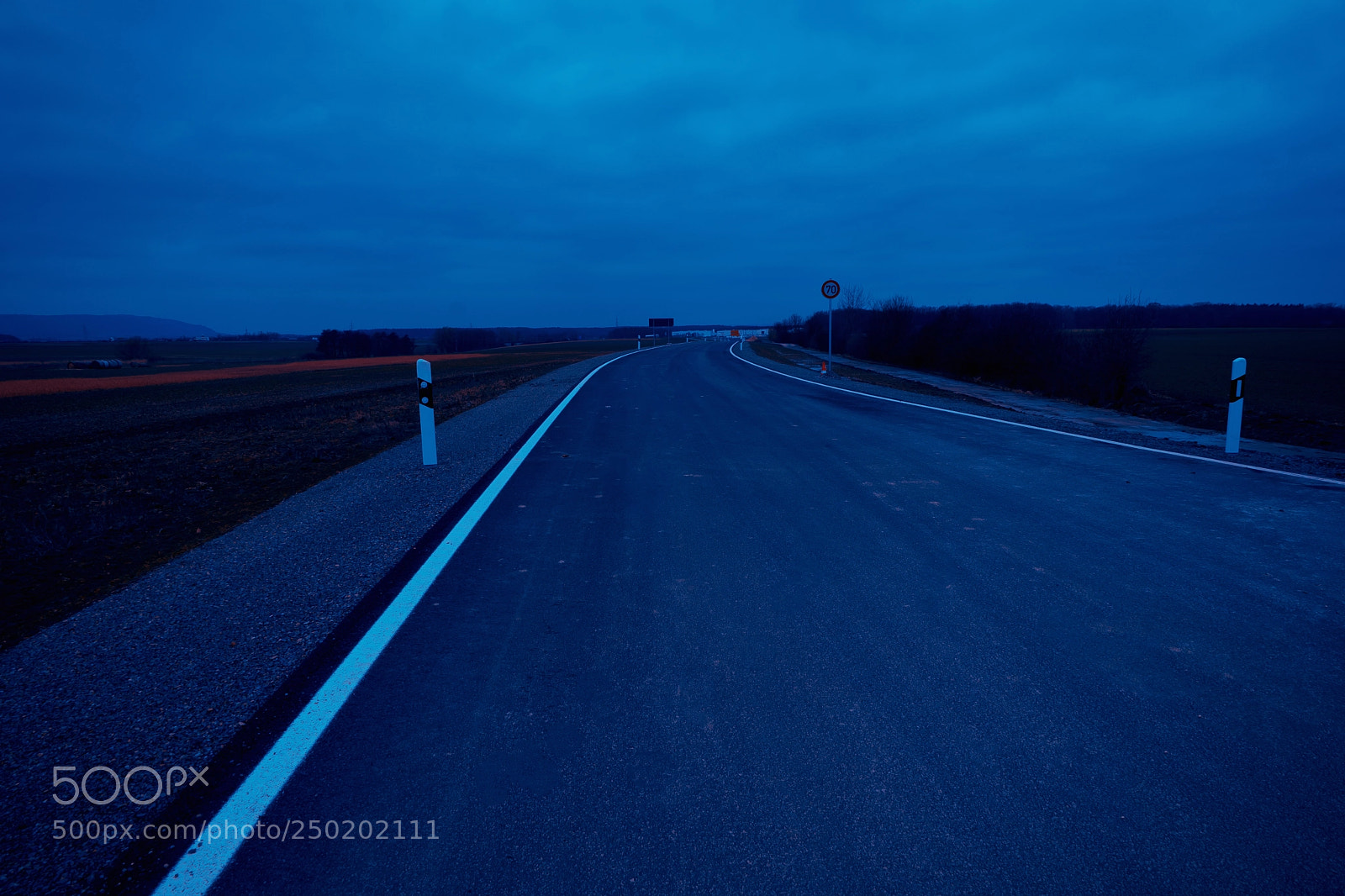 Sony a7 sample photo. Low angle street view photography