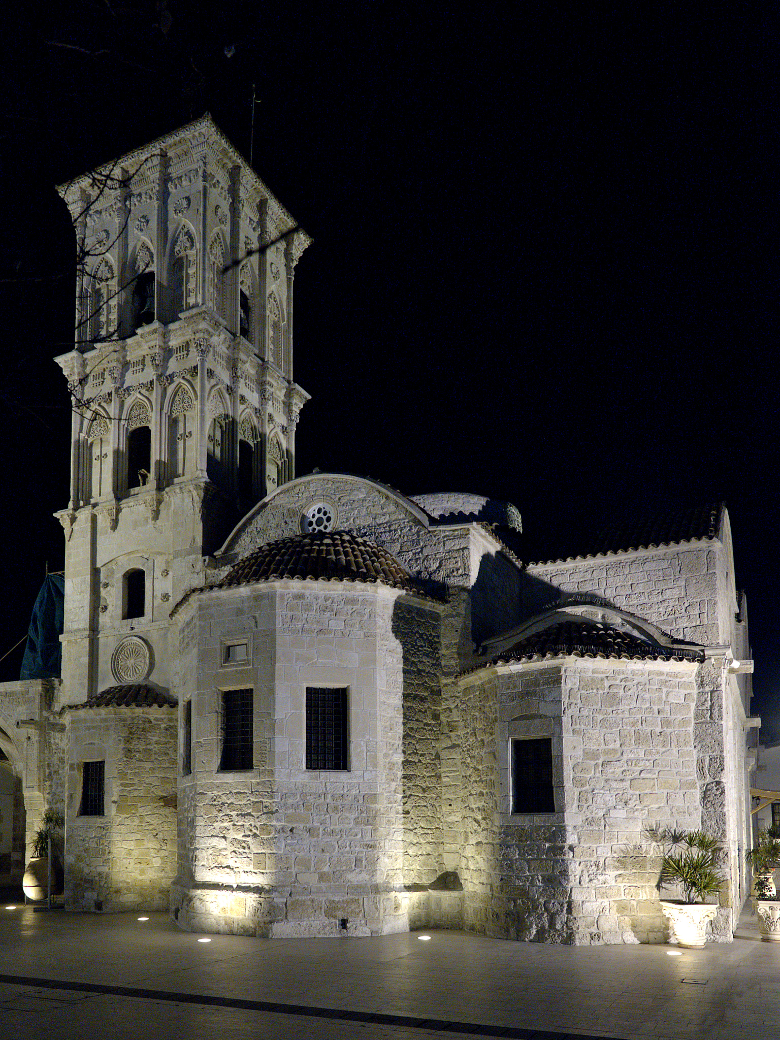 Canon EF 300mm F2.8L IS II USM sample photo. Church of st. lazarus, larnaca photography