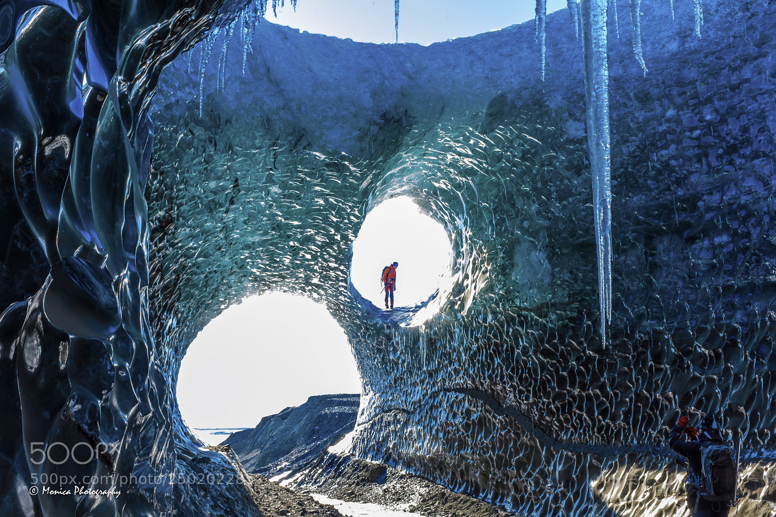 Fujifilm X100F sample photo. Ice cave, iceland photography