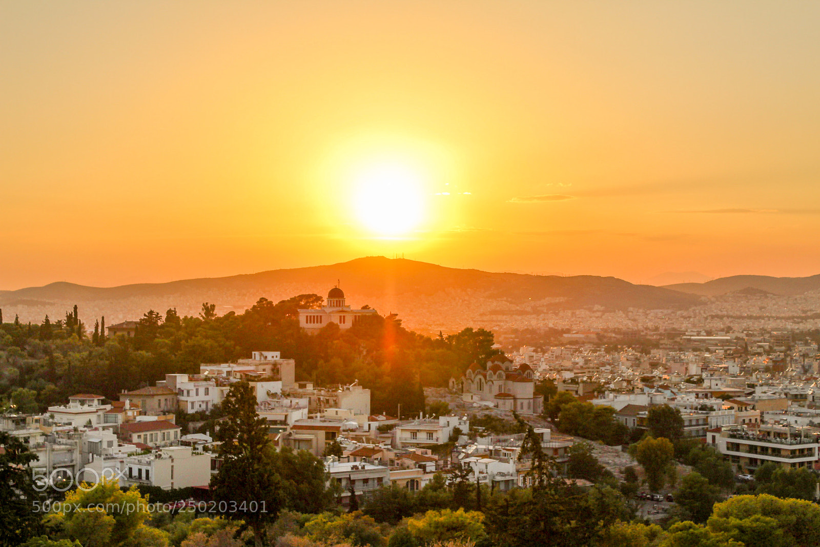 Canon EOS 1300D (EOS Rebel T6 / EOS Kiss X80) sample photo. Sunset over athens photography