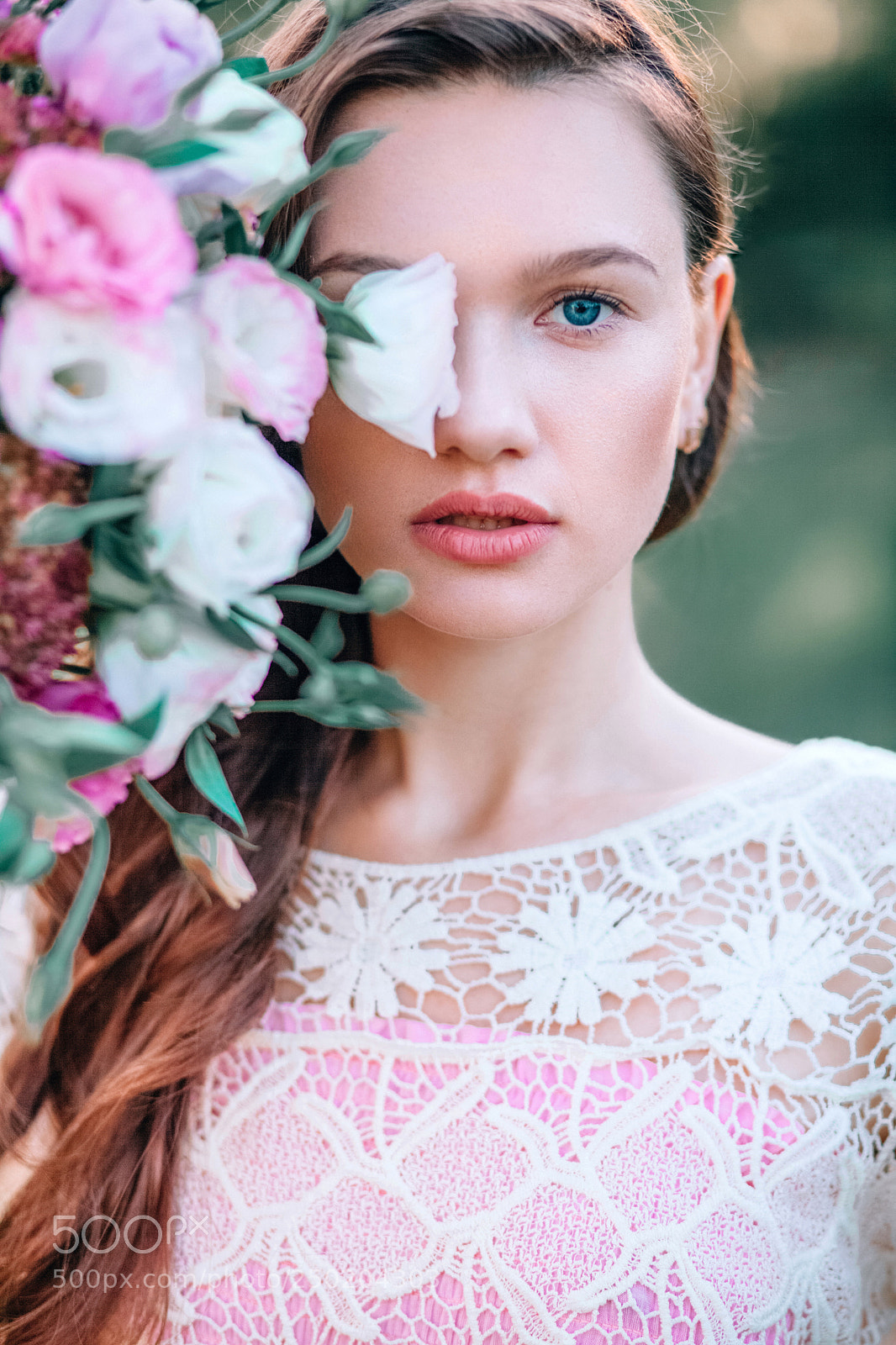 Canon EOS 5D Mark II sample photo. Portrait with flowers photography
