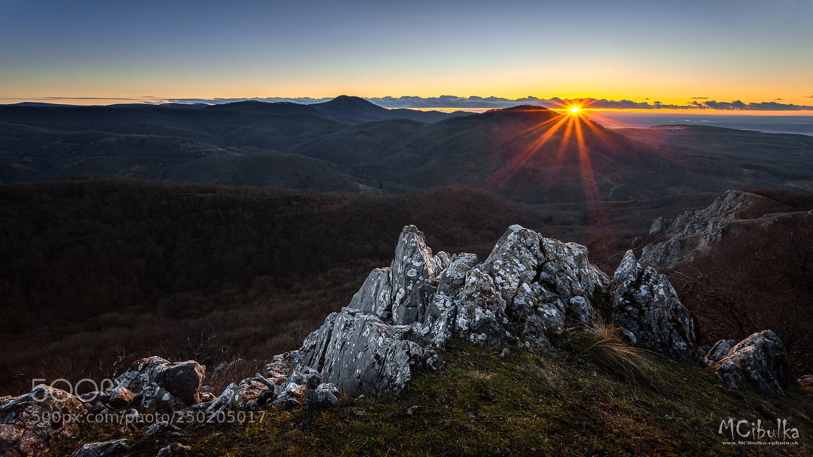 Sony a7R sample photo. Last sun photography