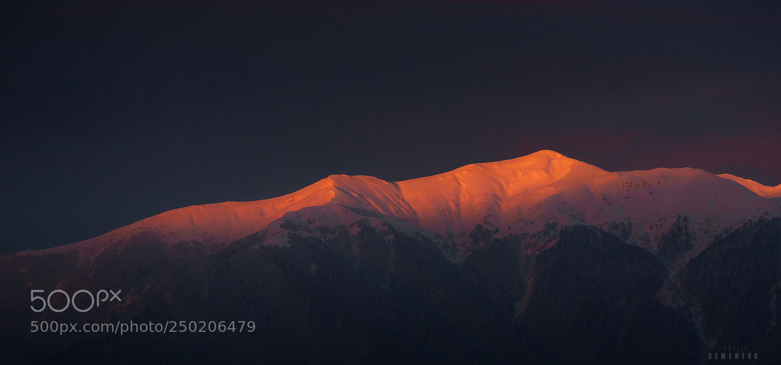 Sony ILCA-77M2 sample photo. Last light. photography