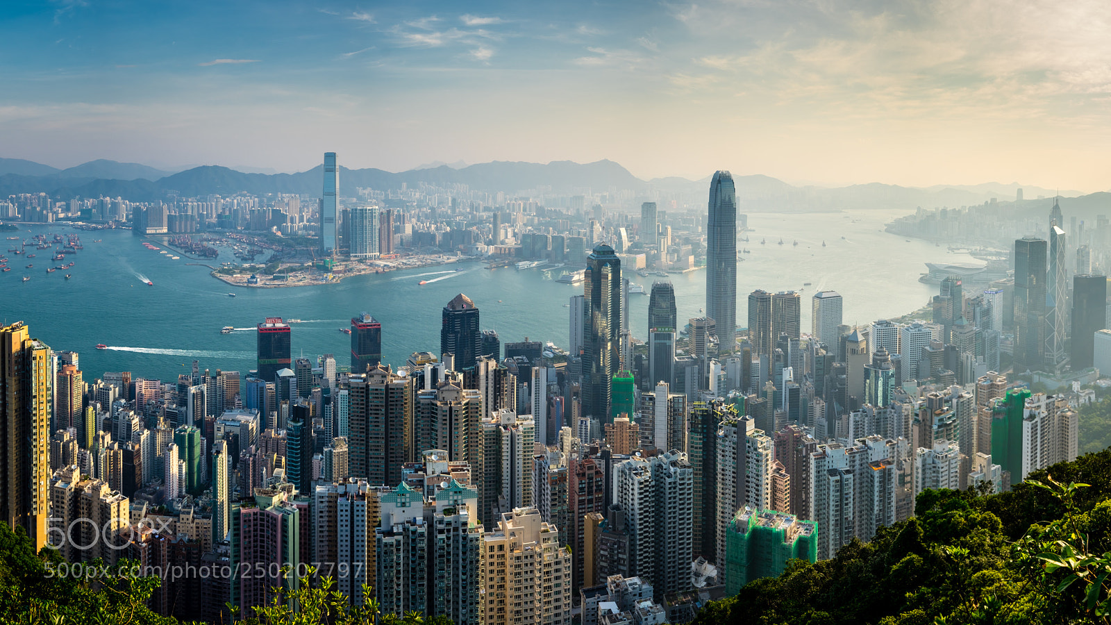 Fujifilm X-T10 sample photo. Dreamy hong kong sunrise photography
