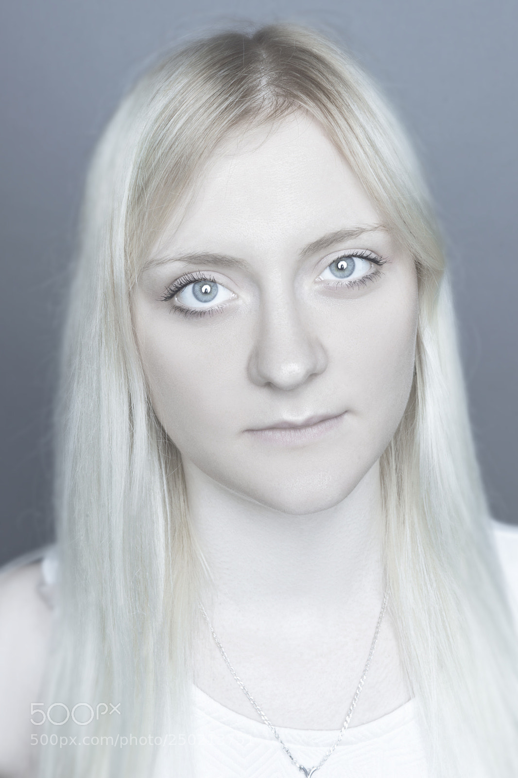 Sony a99 II sample photo. Blonde photography