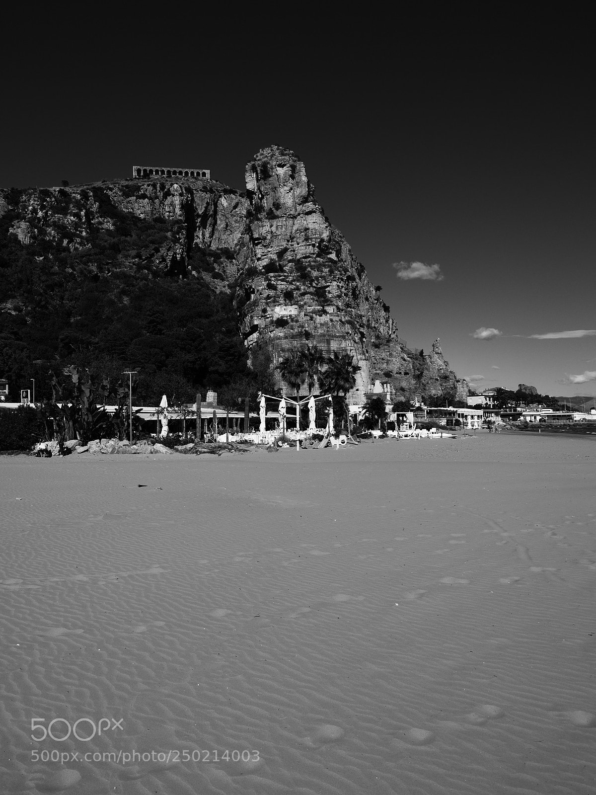 Olympus OM-D E-M1 Mark II sample photo. Terracina 17pa070037 0k em1ii photography