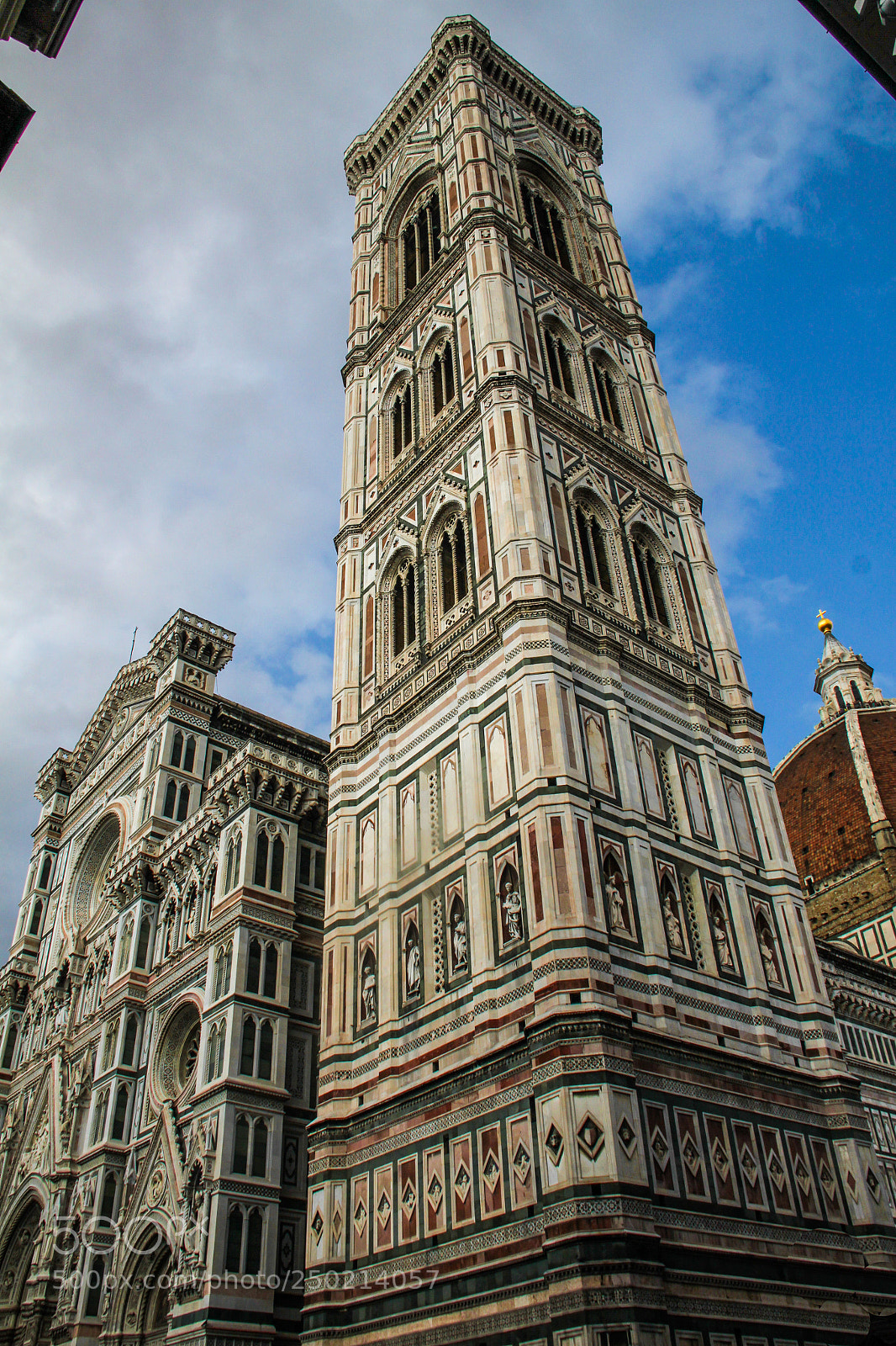 Canon EOS 500D (EOS Rebel T1i / EOS Kiss X3) sample photo. Giotto bell tower photography