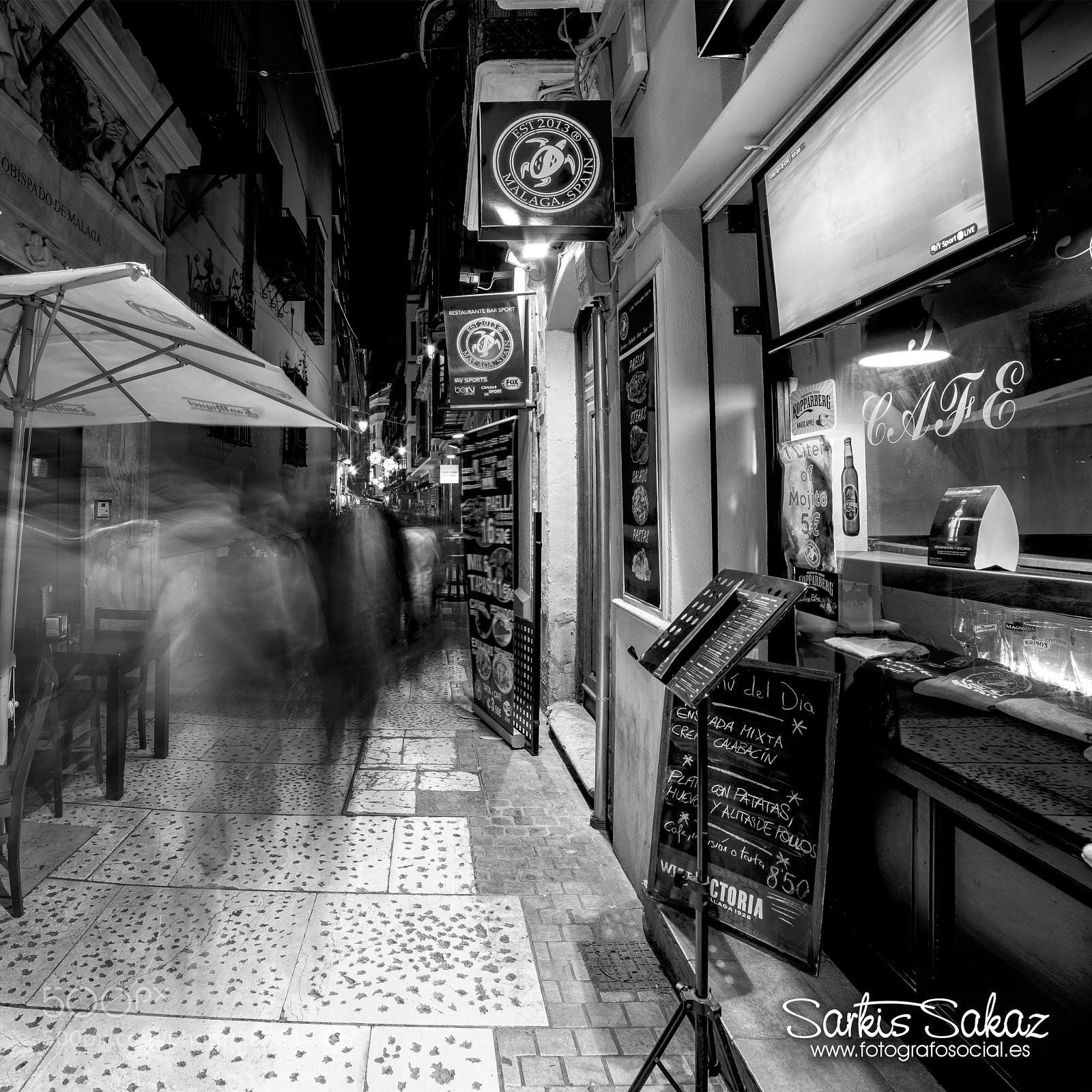 Nikon D800 sample photo. Por las calles de photography
