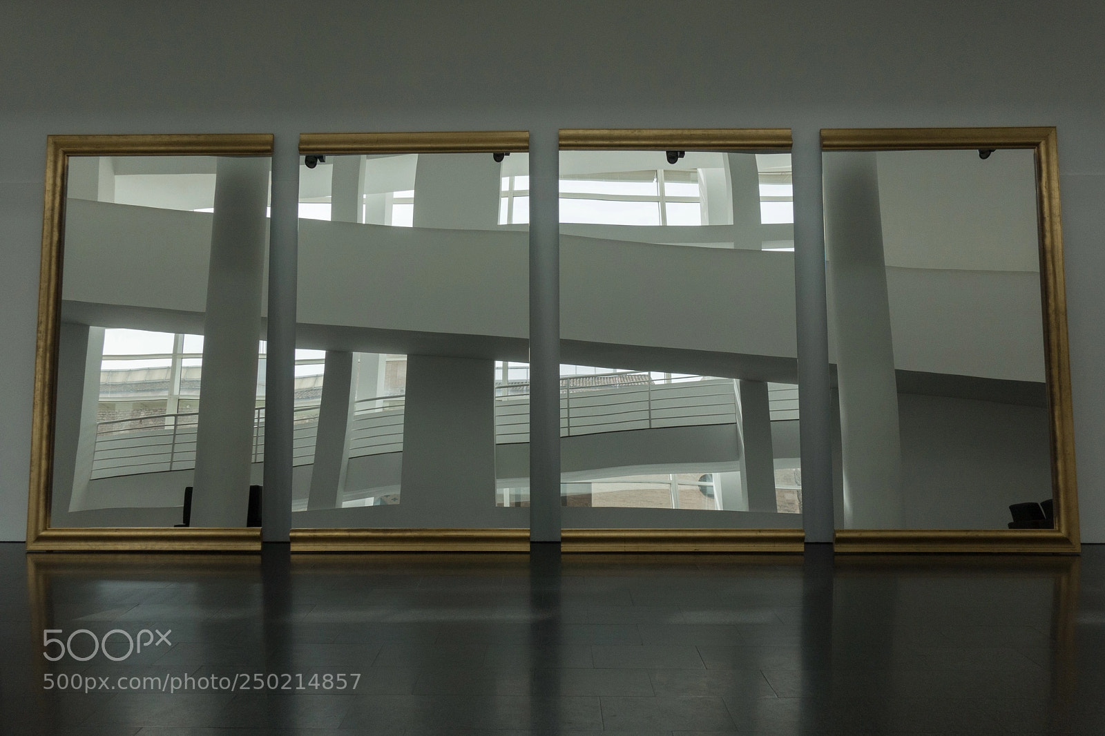 Sony DSC-RX100M5 sample photo. Cut photography