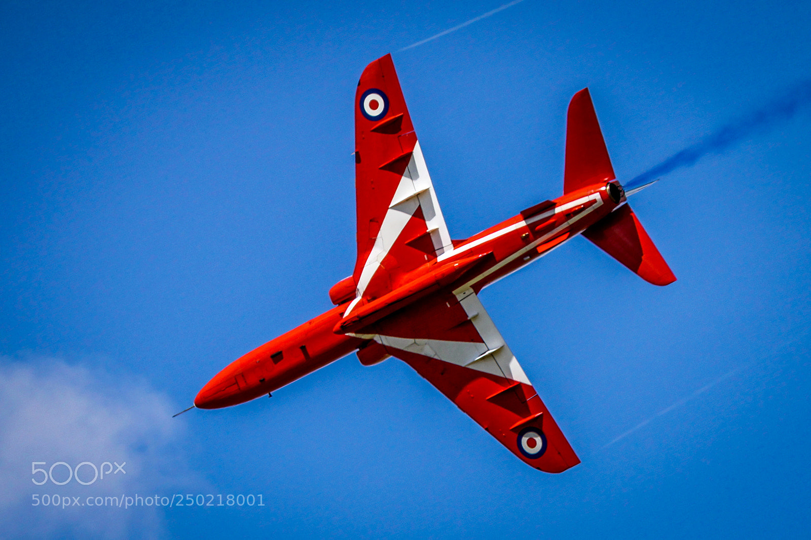 Canon EOS 50D sample photo. Red arrow photography