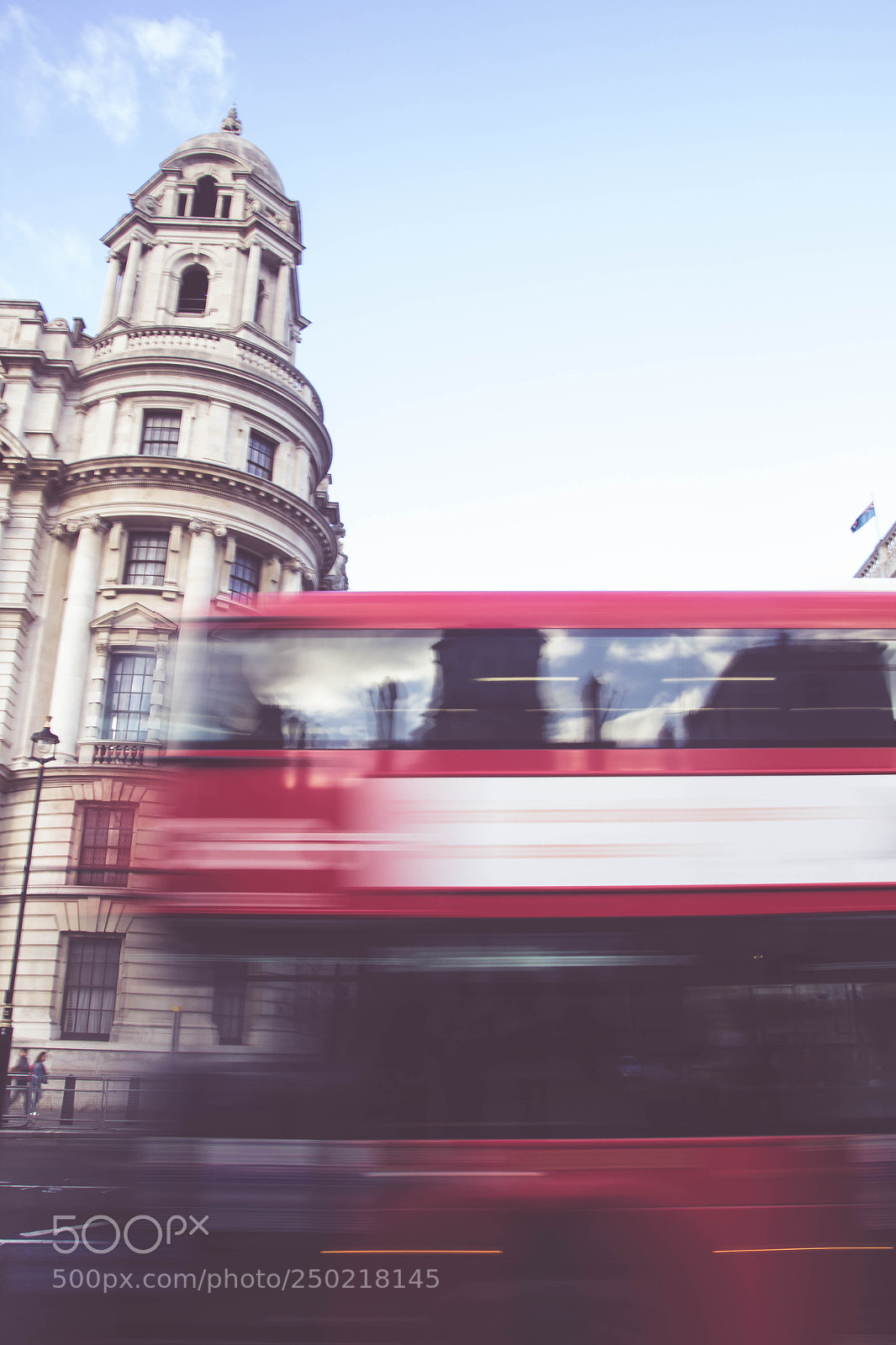 Canon EOS 60D sample photo. Classic bus of london photography