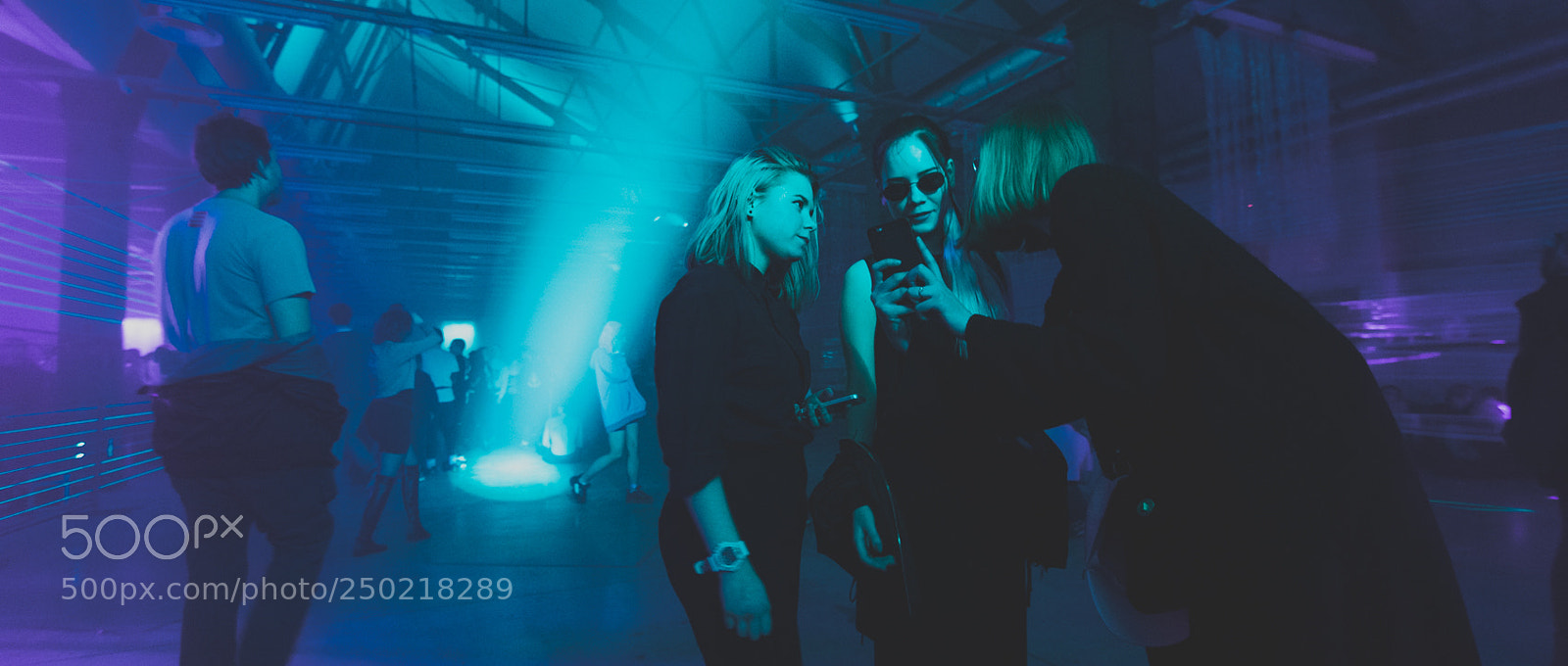 Sony a6300 sample photo. ГРЁЗЫ iii photography