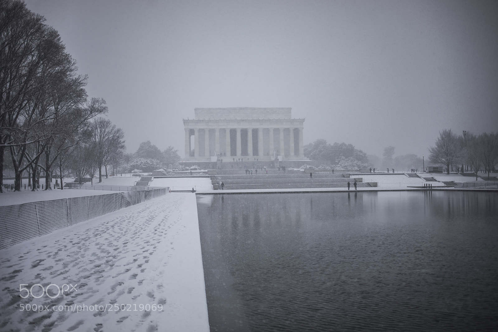 Canon EOS 5D Mark IV sample photo. Snow day in dc photography
