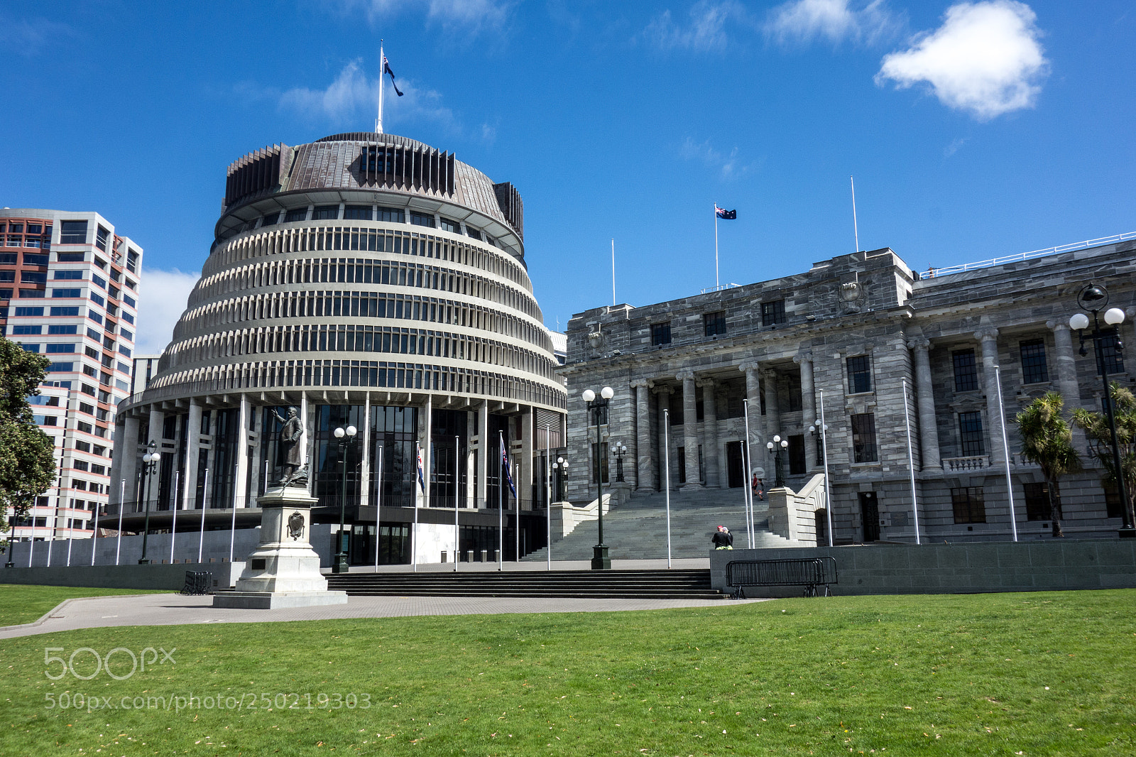Sony Cyber-shot DSC-RX100 sample photo. Parliament photography