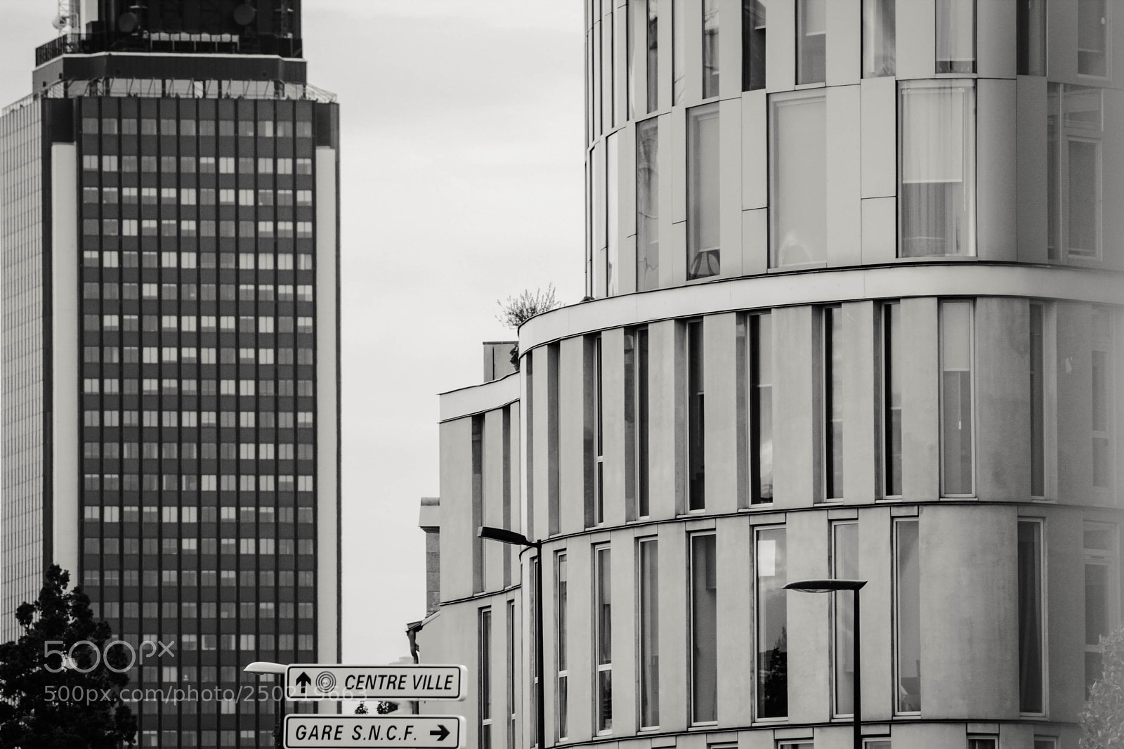 Canon EOS 60D sample photo. City center photography