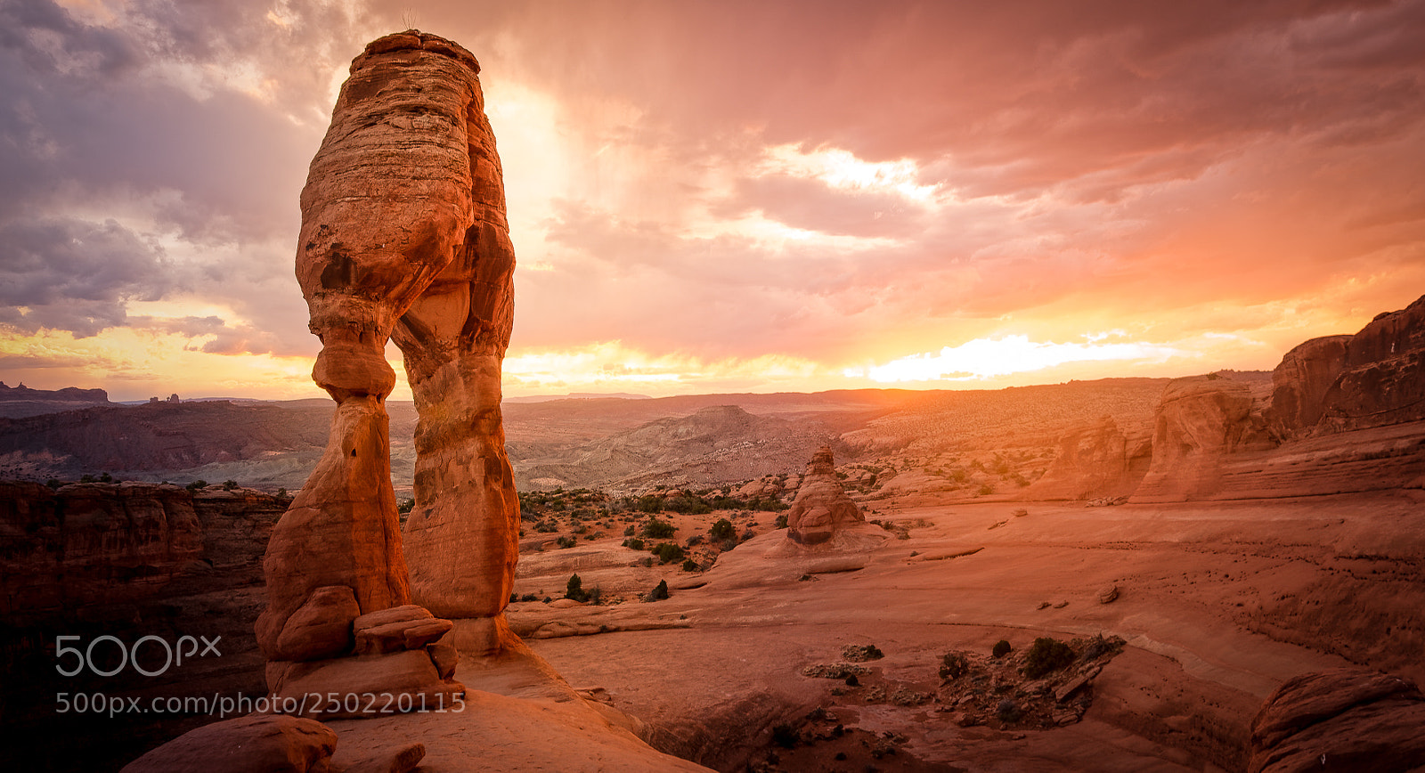 Nikon D4 sample photo. Sunset dedicate arch photography
