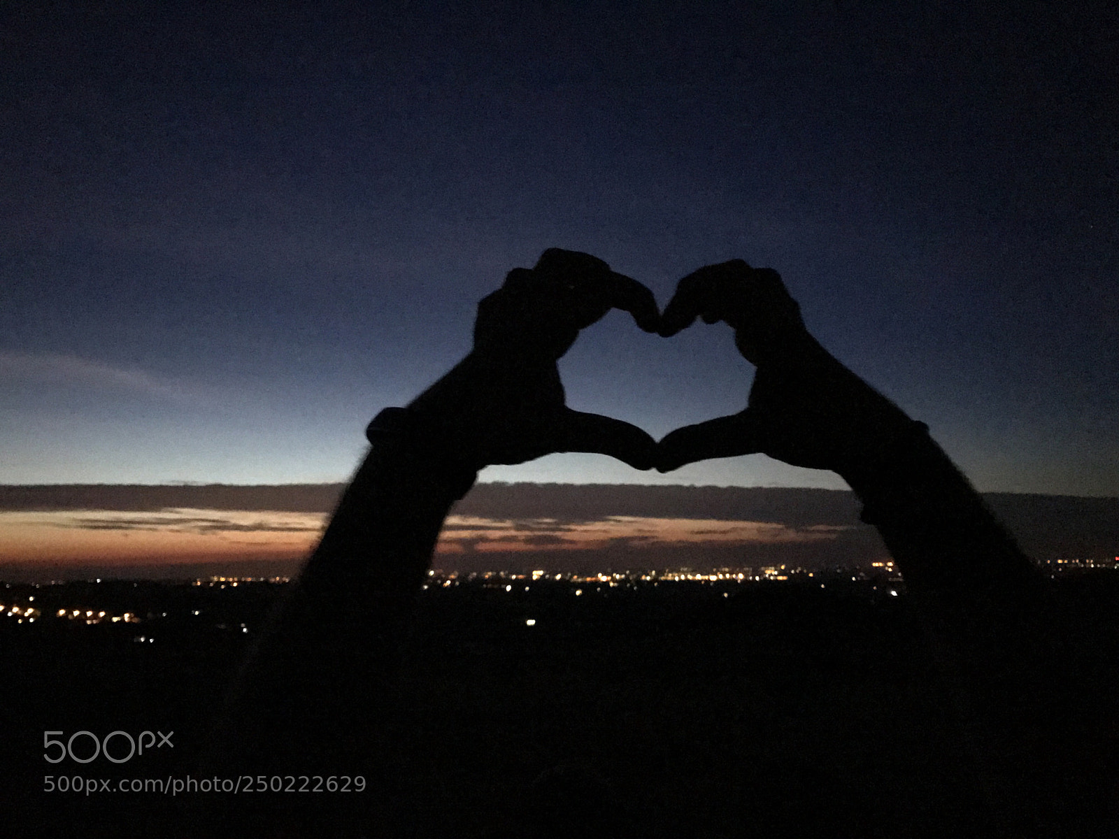 Apple iPhone 7 sample photo. Heart in the sky photography