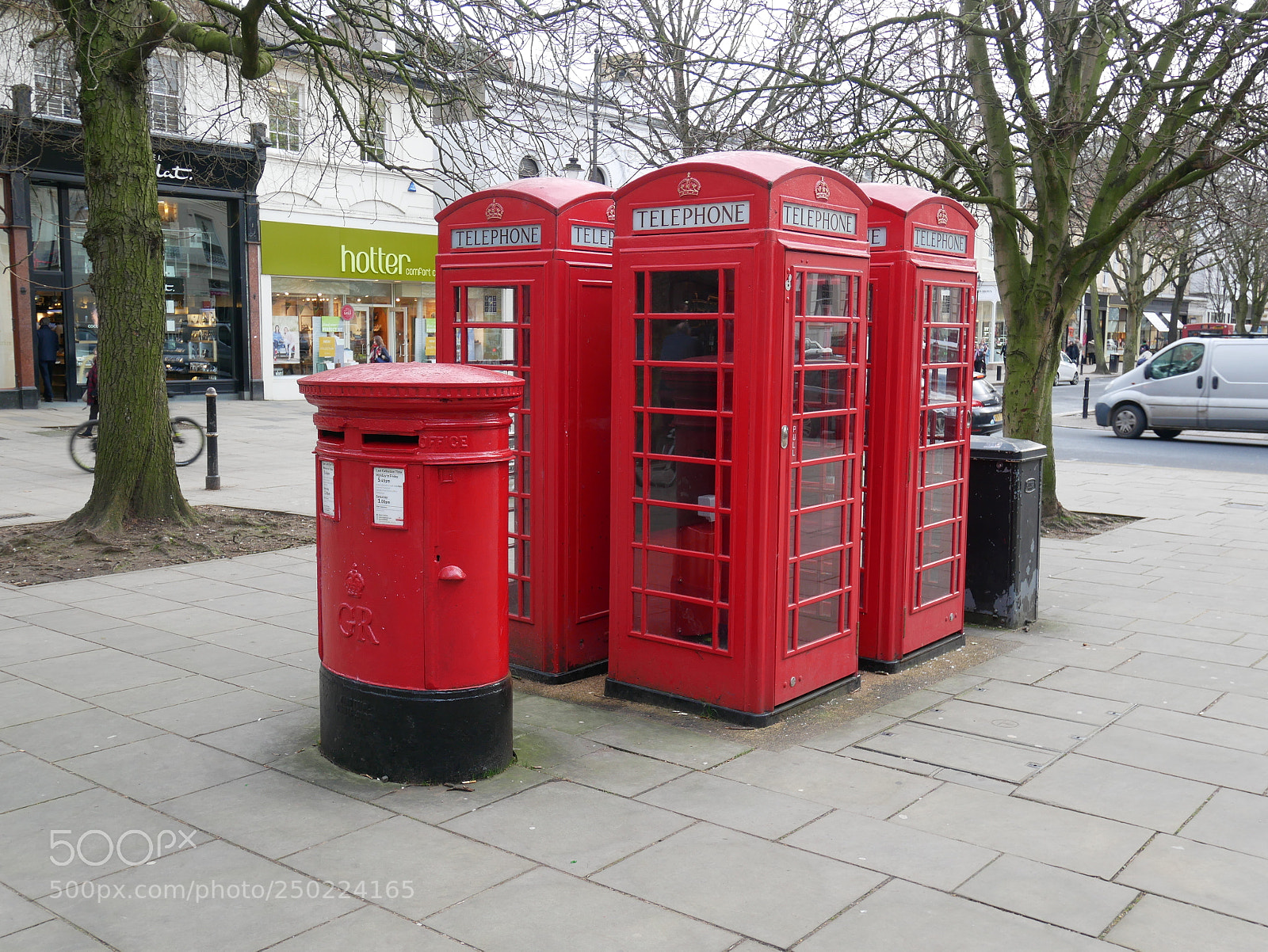Panasonic Lumix DMC-GX85 (Lumix DMC-GX80 / Lumix DMC-GX7 Mark II) sample photo. Quintessential cheltenham photography