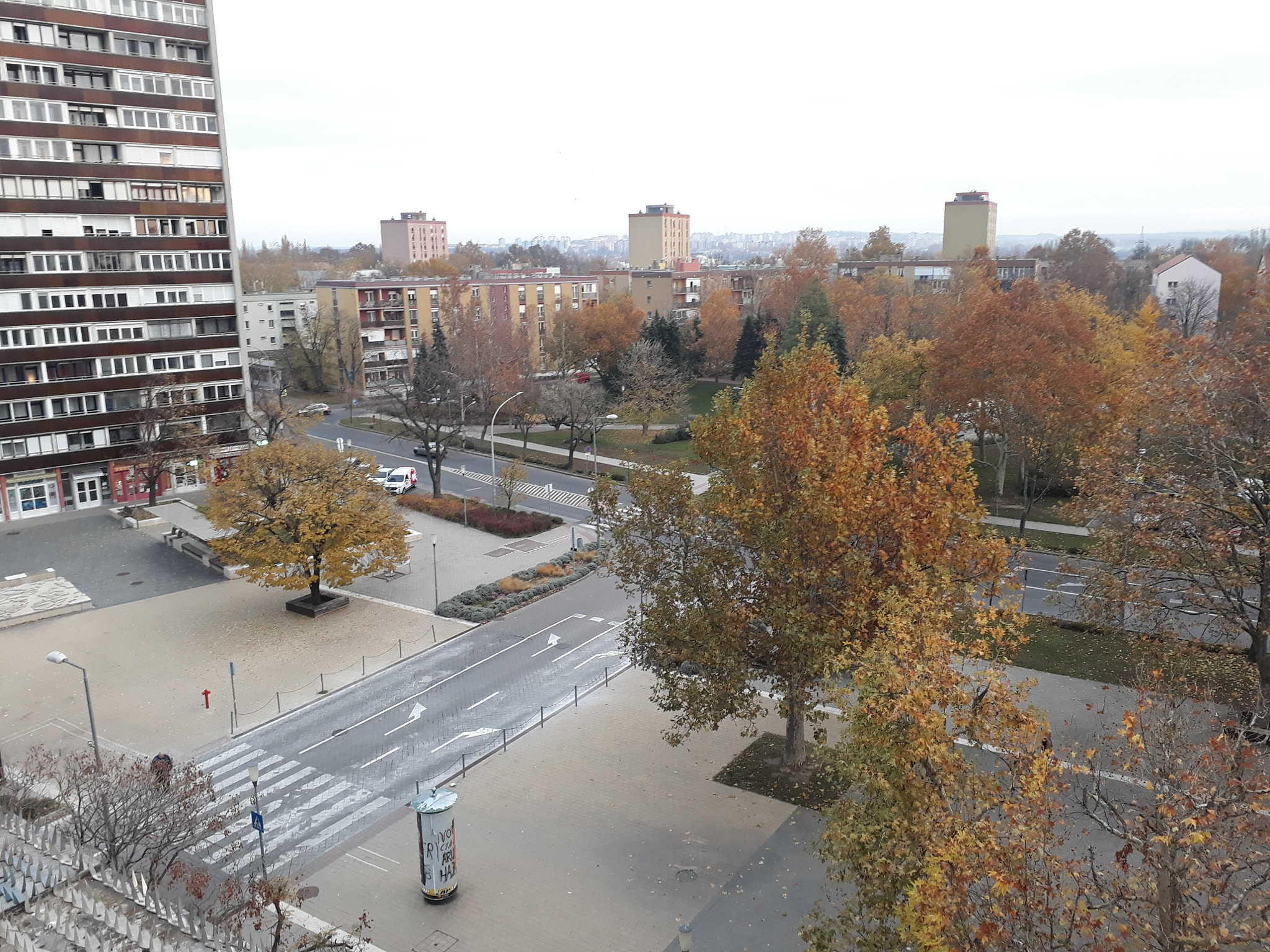 Samsung Galaxy A3(2017) sample photo. Main square of urancity, pécs photography