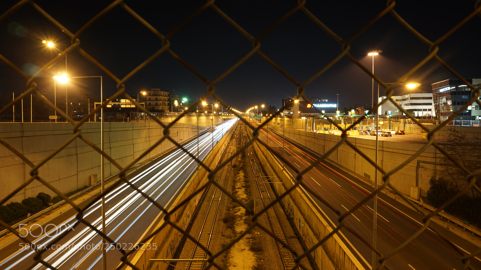 Sony a6000 sample photo. Raw light photography
