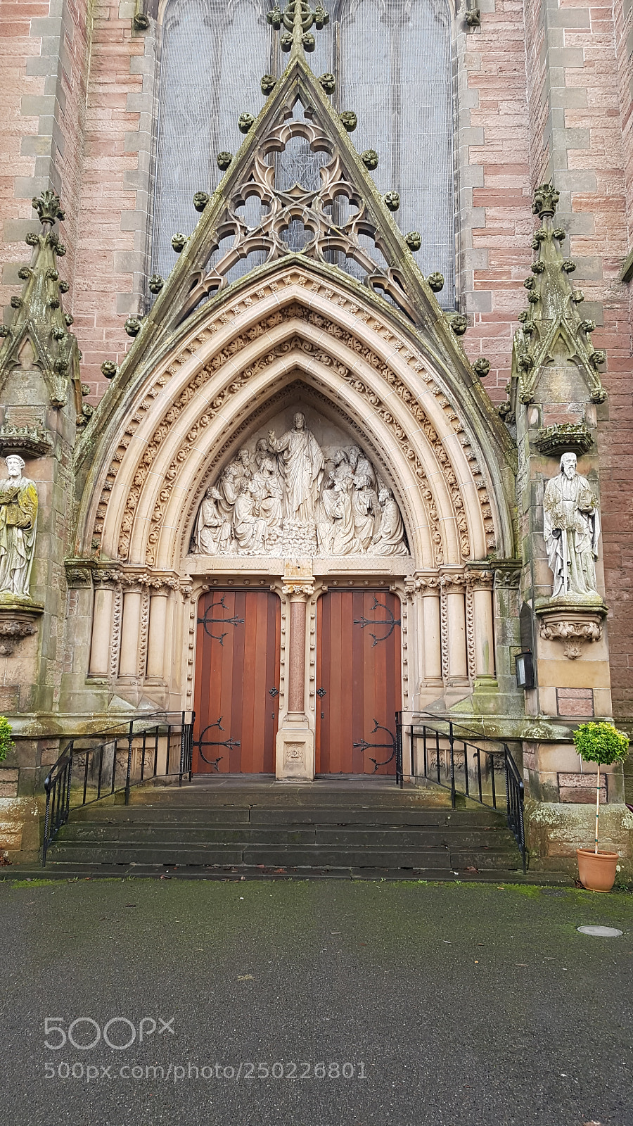 Samsung Galaxy S7 Edge sample photo. Church in inverness photography