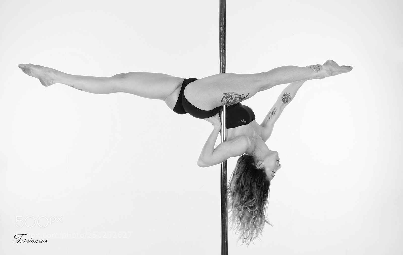 Nikon D810 sample photo. Pole dance iii photography