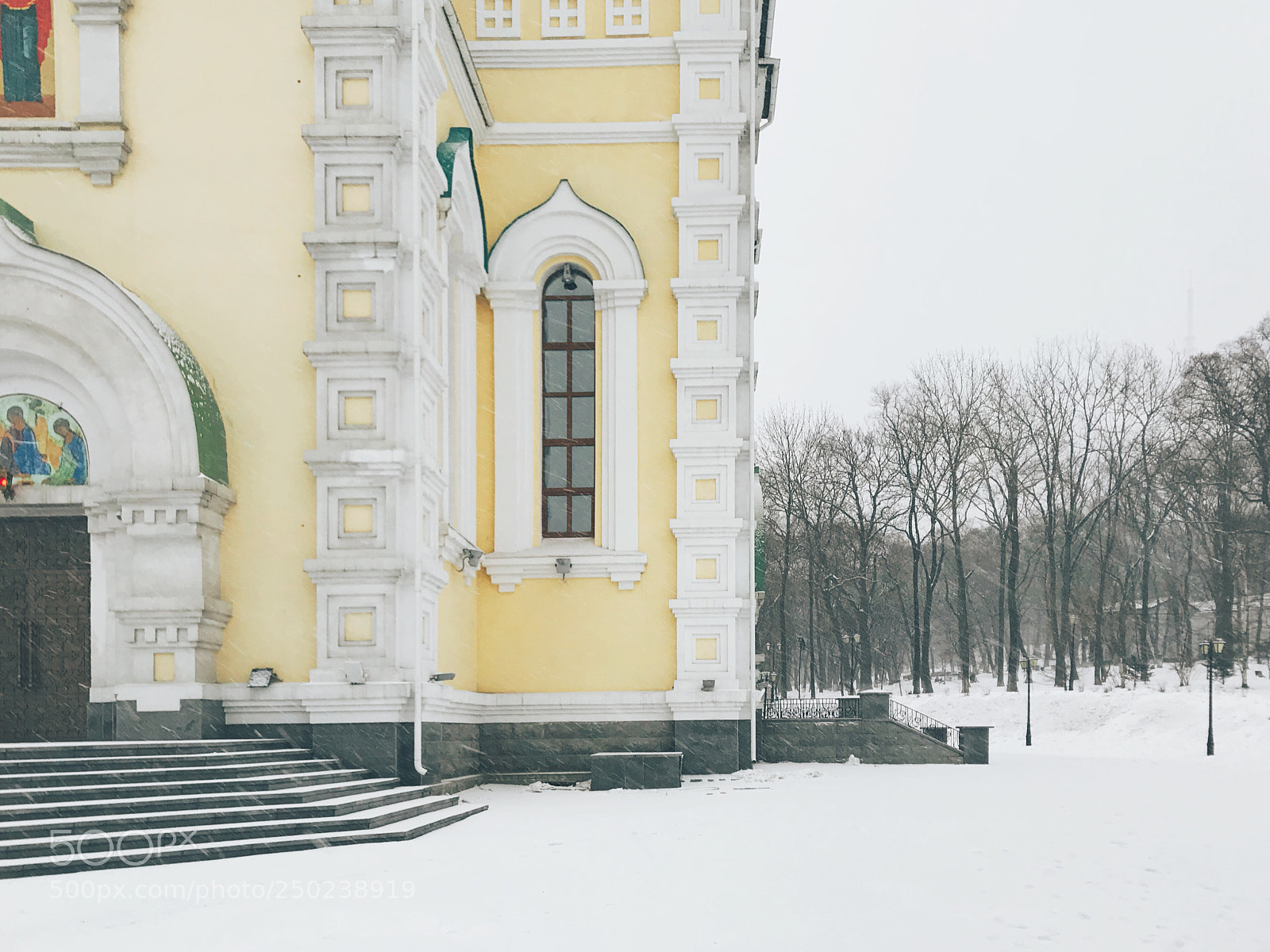 Apple iPhone 7 sample photo. Church in snow photography