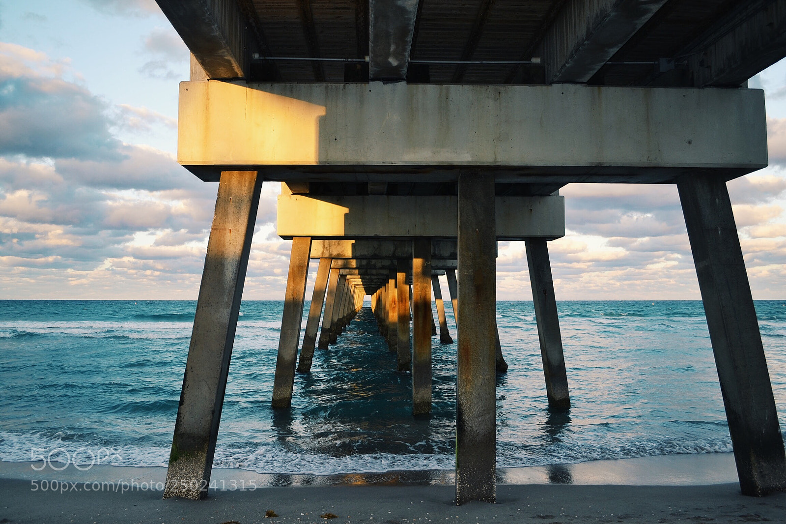 Nikon D3100 sample photo. Infinite pier photography