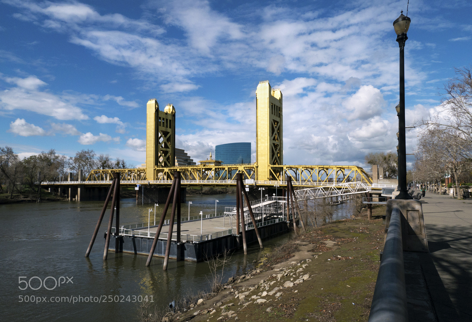 Panasonic Lumix DMC-G5 sample photo. Lumix 544 winter day bridge photography