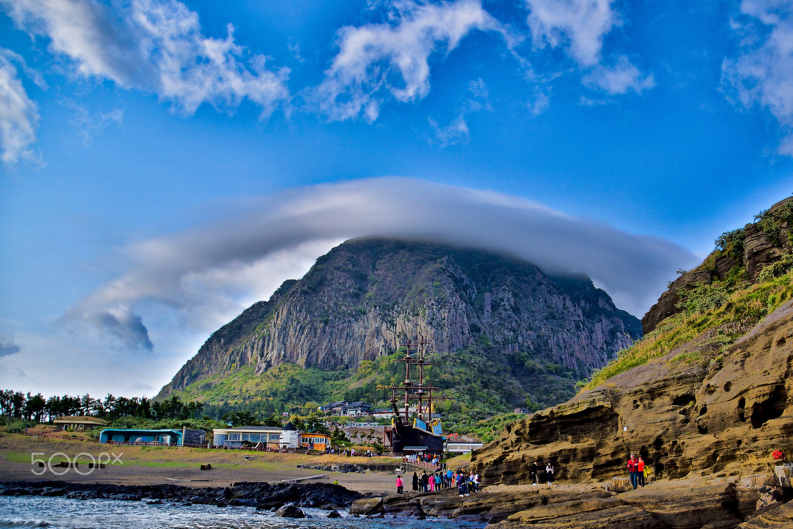 Nikon D5500 sample photo. Mount sanbang in a cloud head... photography