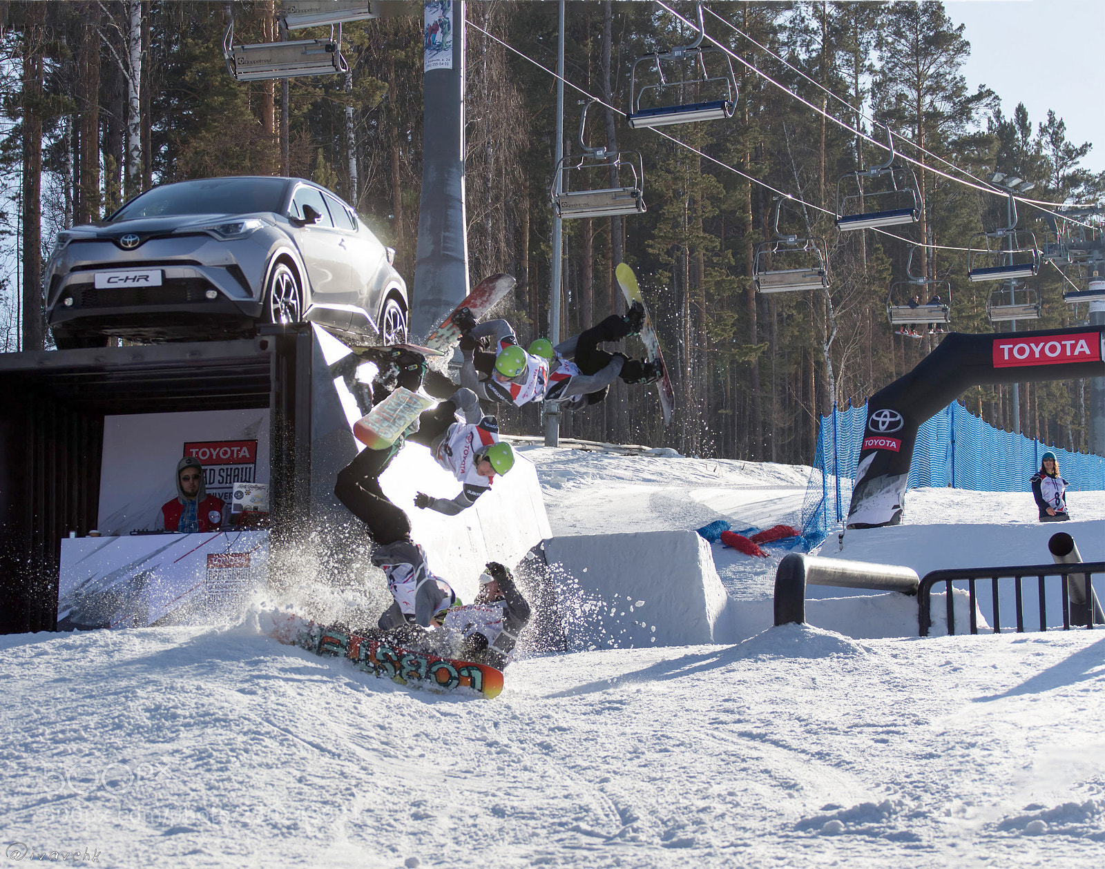 Canon EOS 650D (EOS Rebel T4i / EOS Kiss X6i) sample photo. Falling snowboarder photography