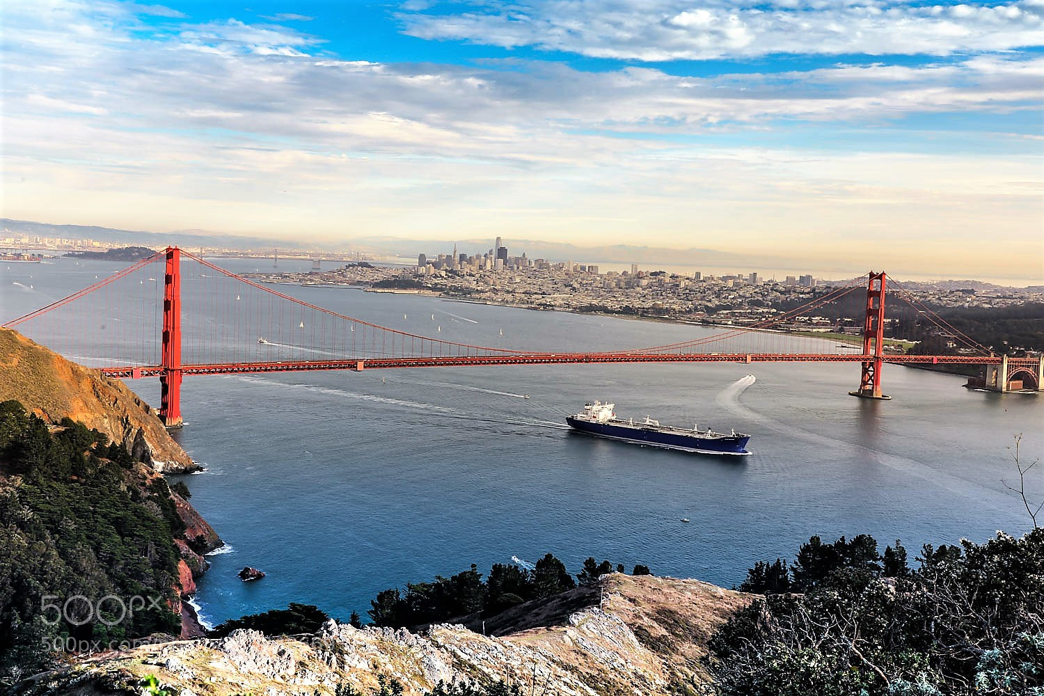 Canon EOS 5D Mark IV sample photo. Golden gate bridg san photography