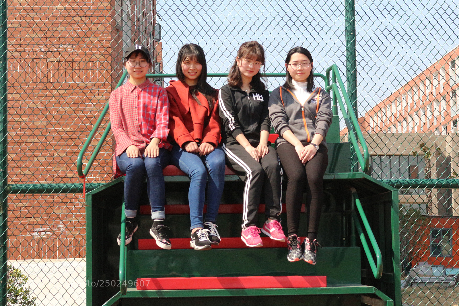 Canon EOS 700D (EOS Rebel T5i / EOS Kiss X7i) sample photo. Img photography