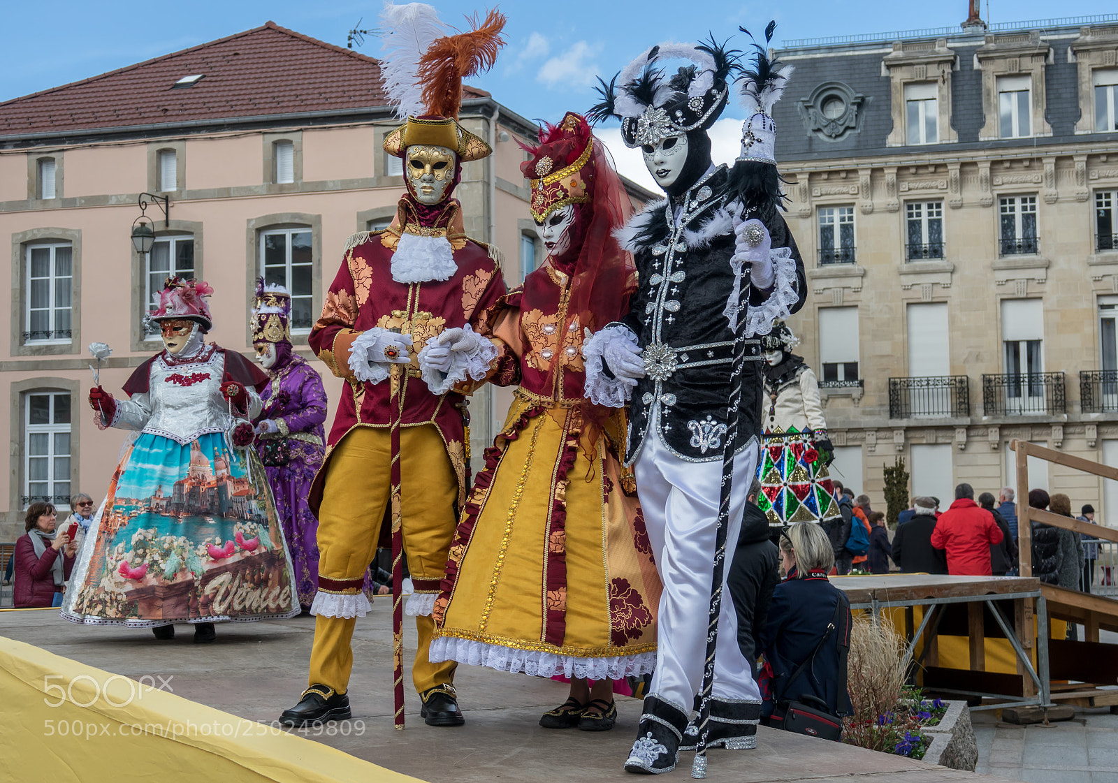 Sony Cyber-shot DSC-RX10 III sample photo. Carnaval venitien remiremont photography