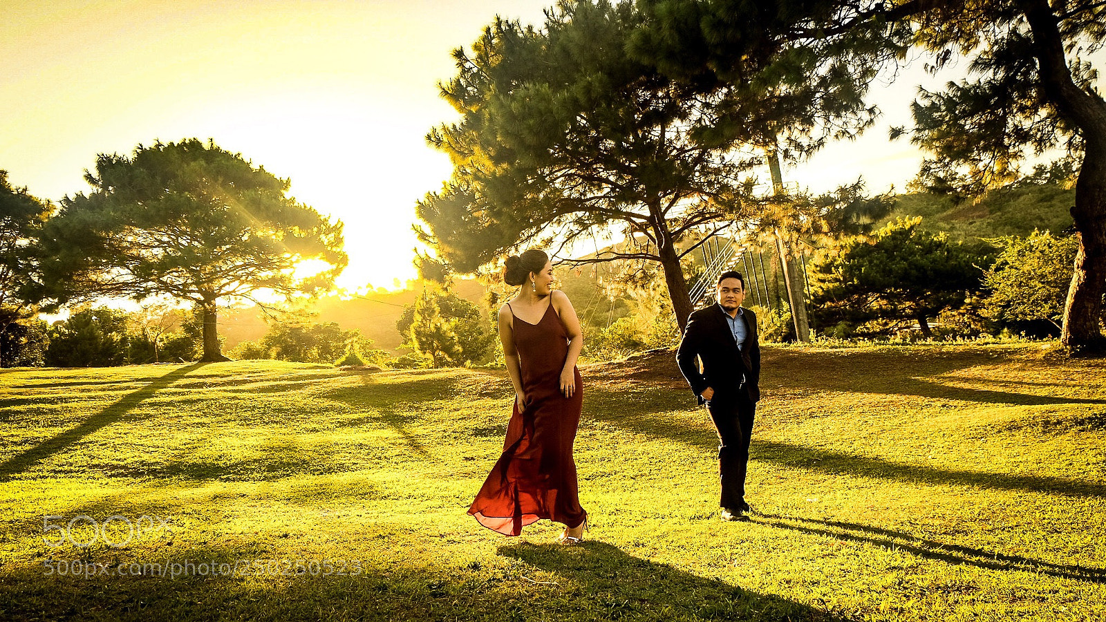 Fujifilm X-T1 sample photo. Sunset couple photography