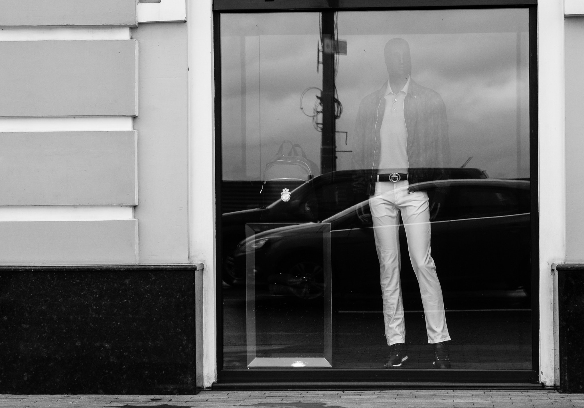 Olympus E-330 (EVOLT E-330) sample photo. Pants photography