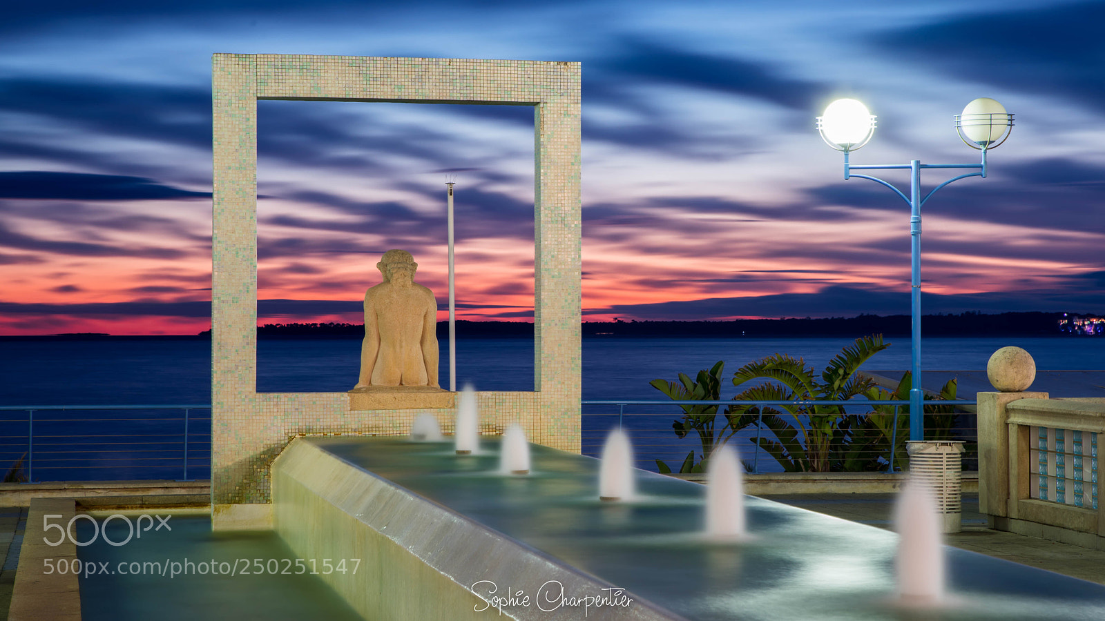 Canon EOS 5D Mark IV sample photo. Blue hour photography