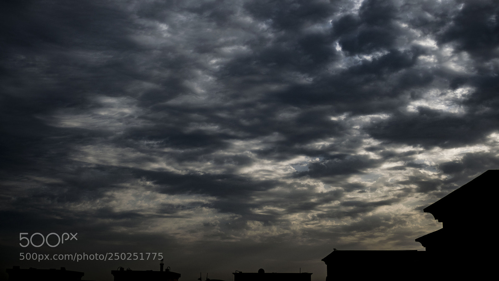 Nikon D500 sample photo. Dark clouds photography