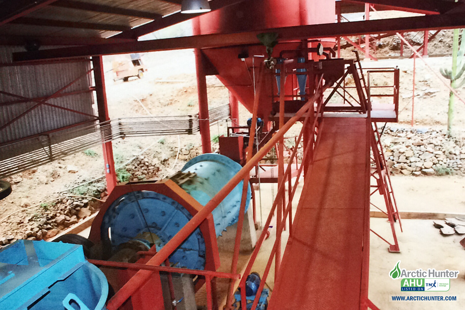 Giant Ball Mill area has been installed with a new pulp sampler/