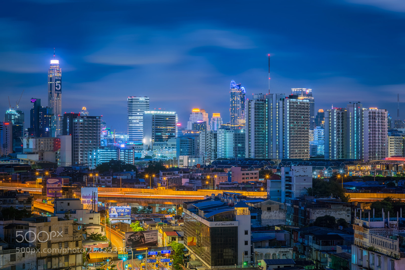 Nikon D810 sample photo. Bangkok night city. photography