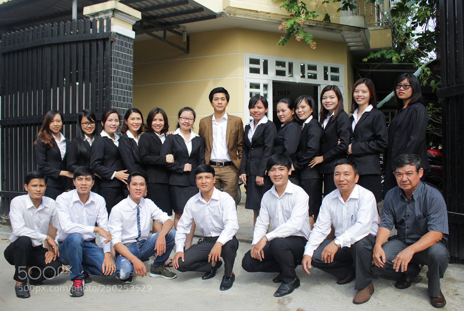 Canon EOS 60D sample photo. Cong ty dich vu photography